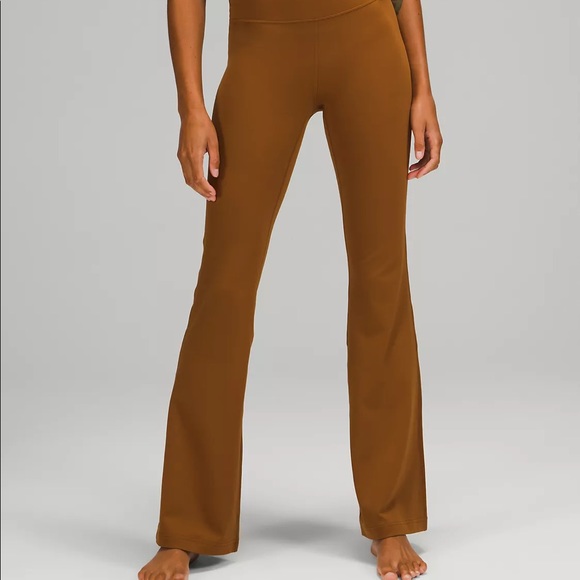 RARE—NWT Lululemon Groove Pant Flare HighRise Sz 4 - Picture 3 of 10